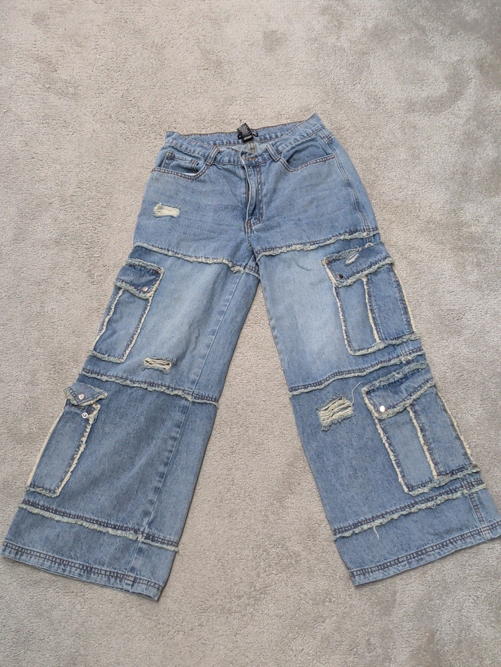 Wide Leg Patchwork Cargo Jeans - Light Blue
